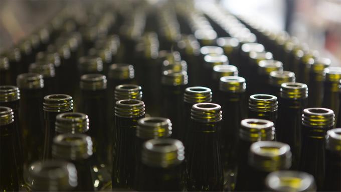 Six Ways to Reduce Energy Consumption in Bottling Facilities